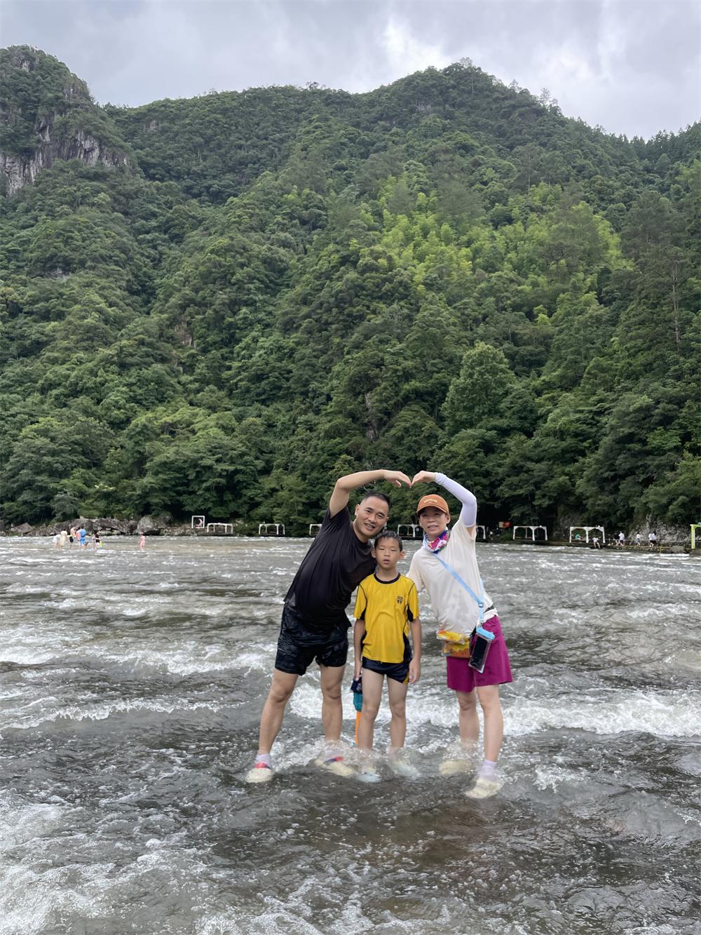 1774497248490920.jpg 白水洋1.jpg